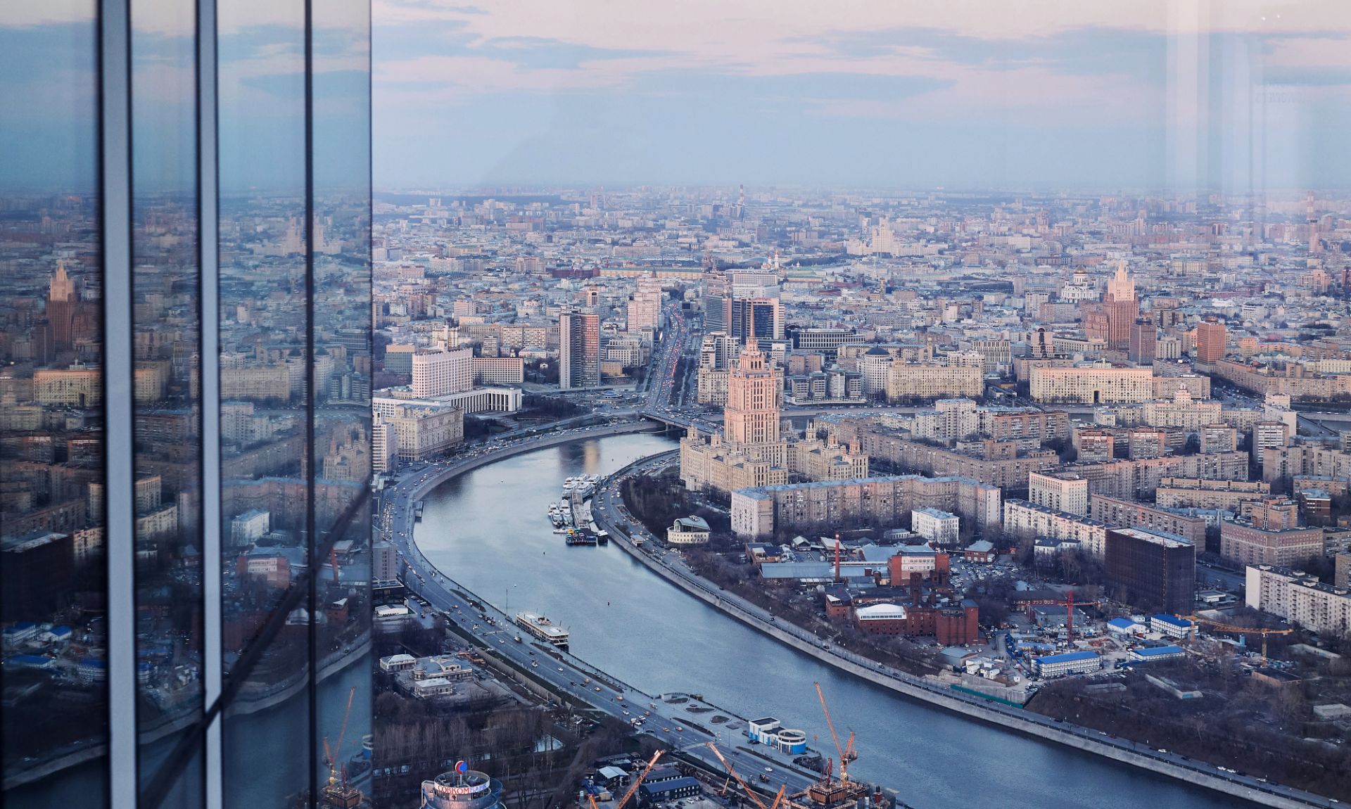 Башня нева в москва сити Башня нева в москва сити